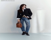 刘诗诗气质出众，颜值持续在线